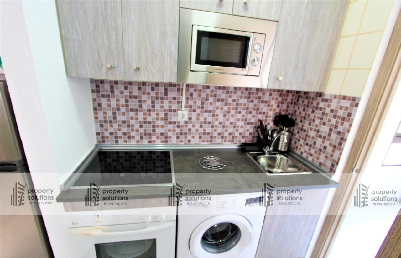 Apartamento PUEBLO EVITA - Playa a 400m - Terraza y barbacoa - Piscina y club social Benalmádena Exterior foto