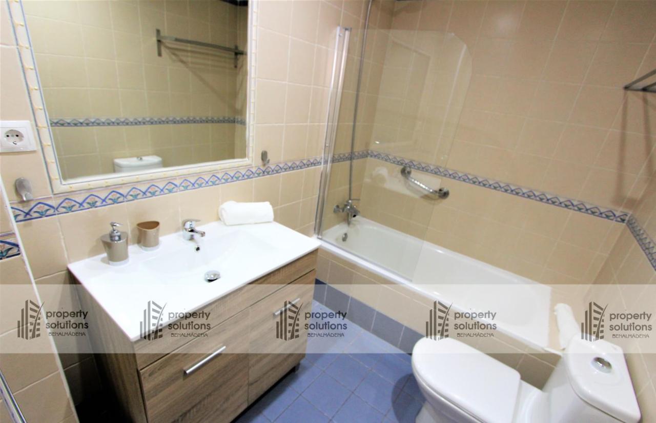 Apartamento PUEBLO EVITA - Playa a 400m - Terraza y barbacoa - Piscina y club social Benalmádena Exterior foto